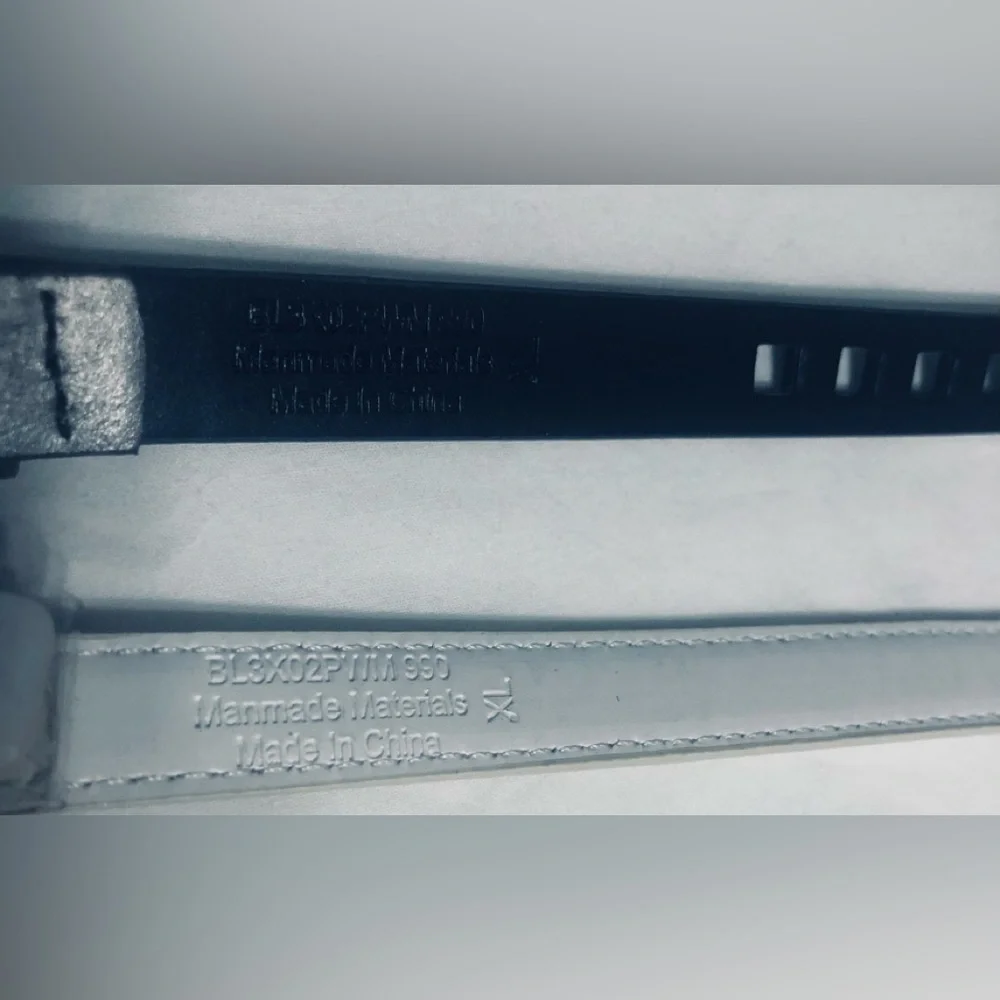 Women’s 2 pack belt white silver manmade materials.XL